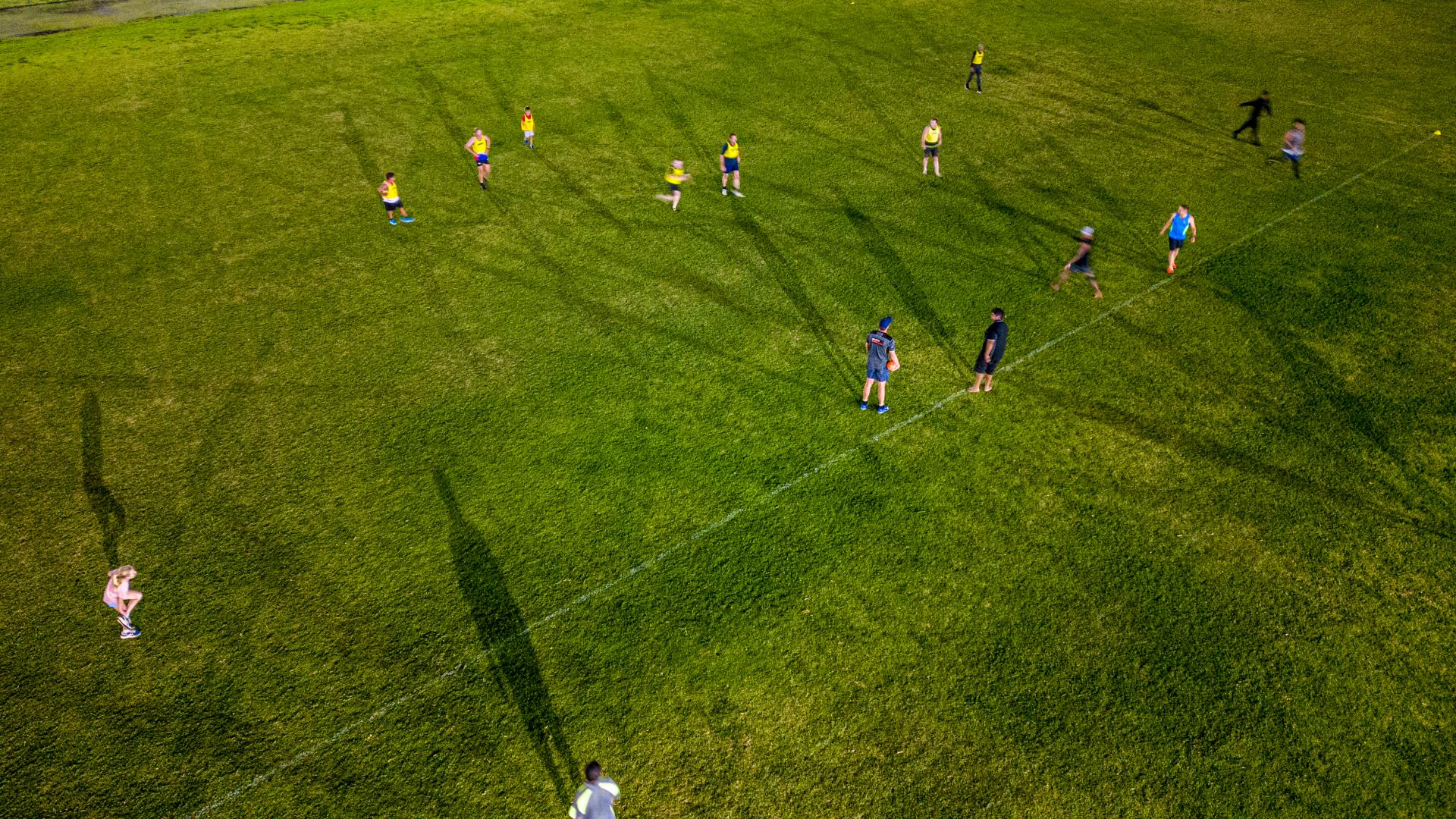 Picture: Touch Footy - people